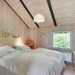 Thorgot - 400m From The Sea By Interhome