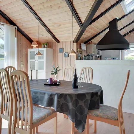 Thorgot - 400m From The Sea By Interhome *