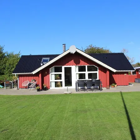 Thorgot - 400m From The Sea By Interhome