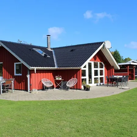 Holiday home Thorgot - 400m From The Sea By Interhome Nedre Lysabild
