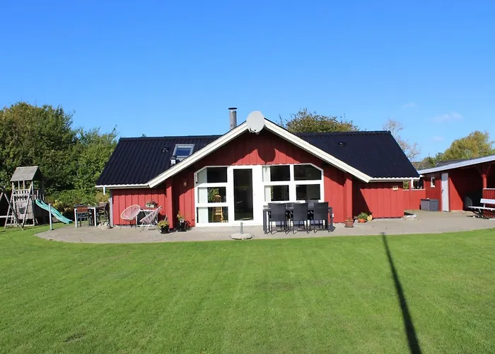 Thorgot - 400m From The Sea By Interhome Holiday home Nedre Lysabild